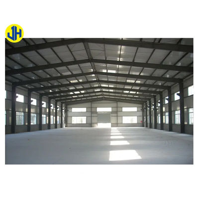 Xây dựng cấu trúc thép tiền chế cho kho ngựa