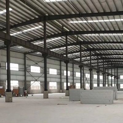 Xây dựng cấu trúc thép tiền chế cho kho ngựa