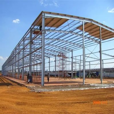 Góc mái bằng thép lợp gạch thép Sandwich Panel Prefabricated Warehouse cho lớp Q235B Q355B