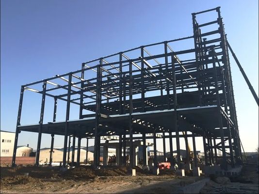 Góc mái bằng thép lợp gạch thép Sandwich Panel Prefabricated Warehouse cho lớp Q235B Q355B