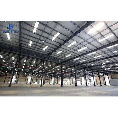 Thiết kế nhanh Khung cấu trúc thép nhẹ Kho chứa kim loại tiền chế với độ trải dài lớn