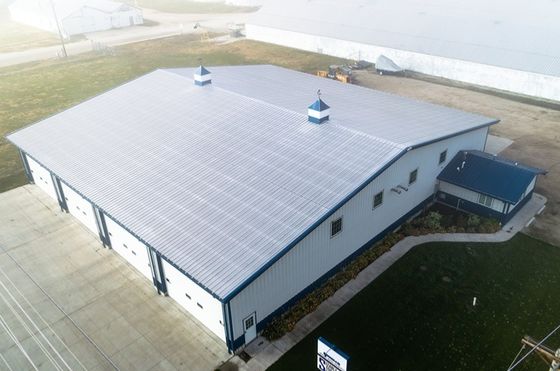 Q235B Nhà máy cấu trúc kim loại thép tiền chế Xưởng bán kho lưu trữ