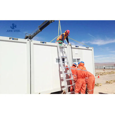 74M2 Nhà di chuyển linh hoạt trên bánh xe Nhà chứa mở rộng với nhà bếp Ba Lan