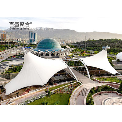 Tòa nhà sandwich Panel Pre Engineering Steel Structure với cửa sổ hợp kim nhôm